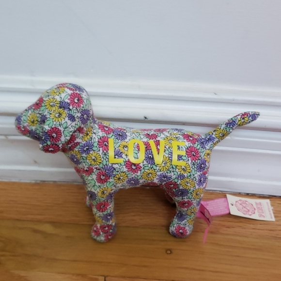 VS PINK dogs $7 each - Picture 3 of 3